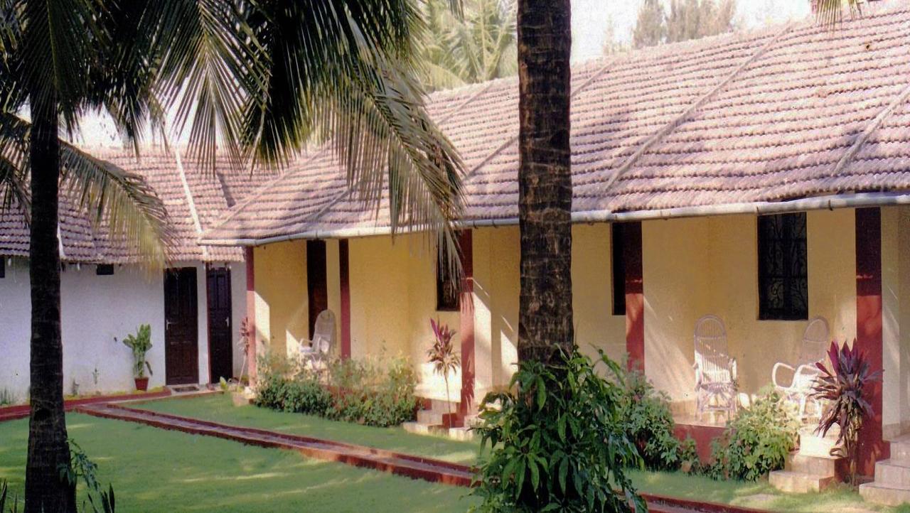 Lamour Beach Resort Benaulim Eksteriør bilde