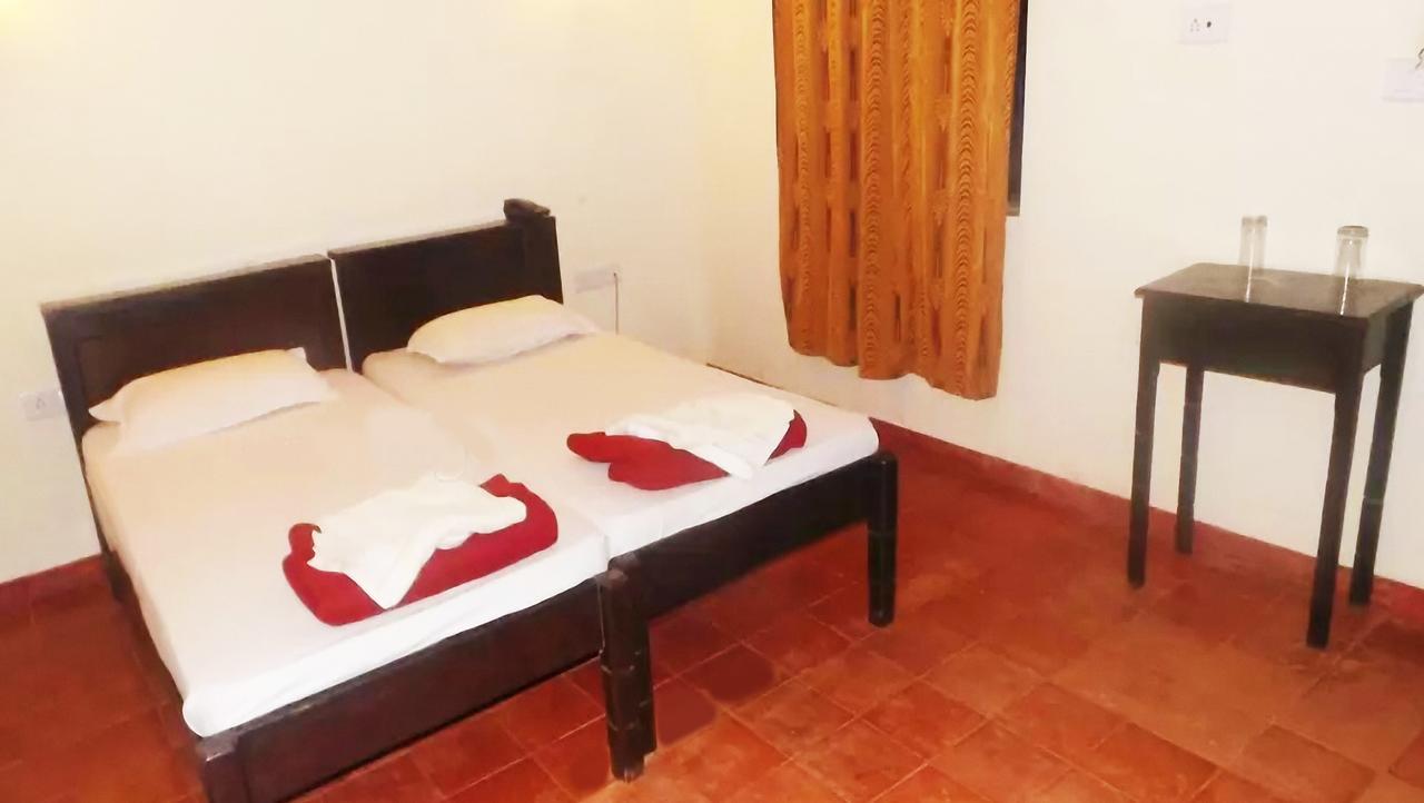 Lamour Beach Resort Benaulim Eksteriør bilde