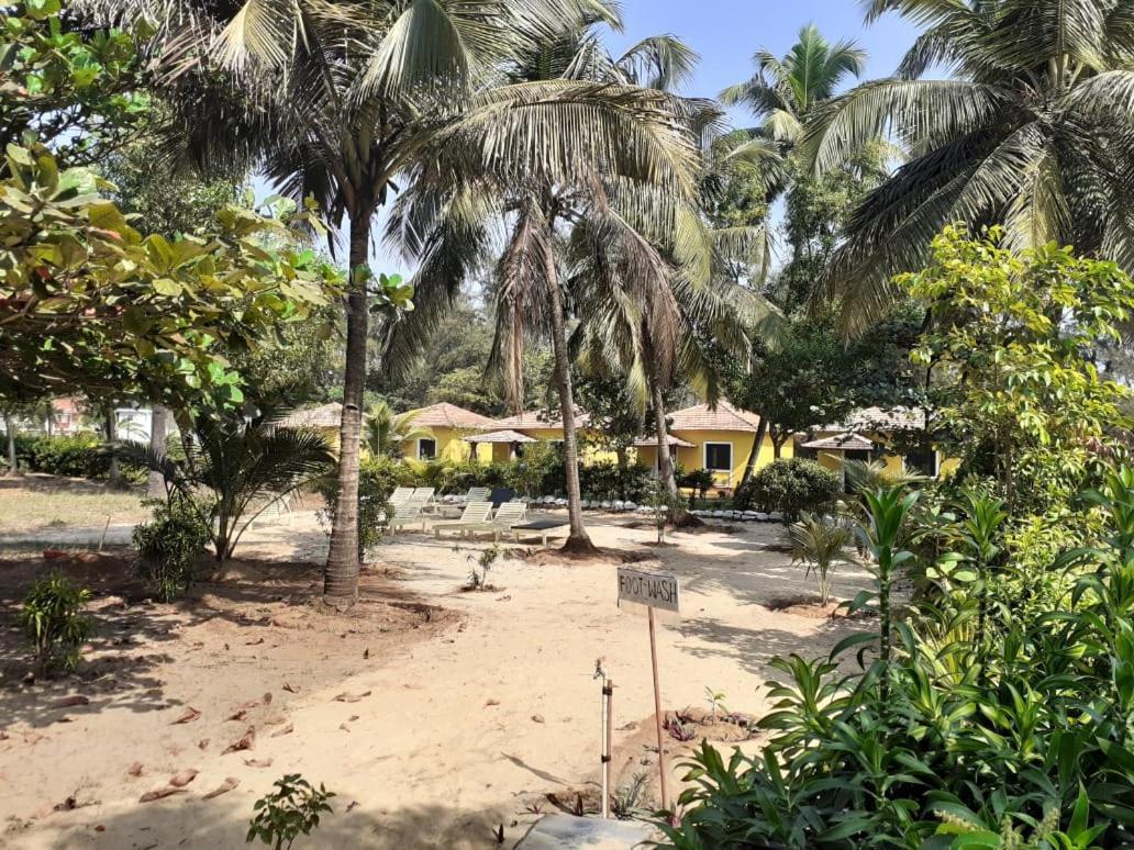 Lamour Beach Resort Benaulim Eksteriør bilde